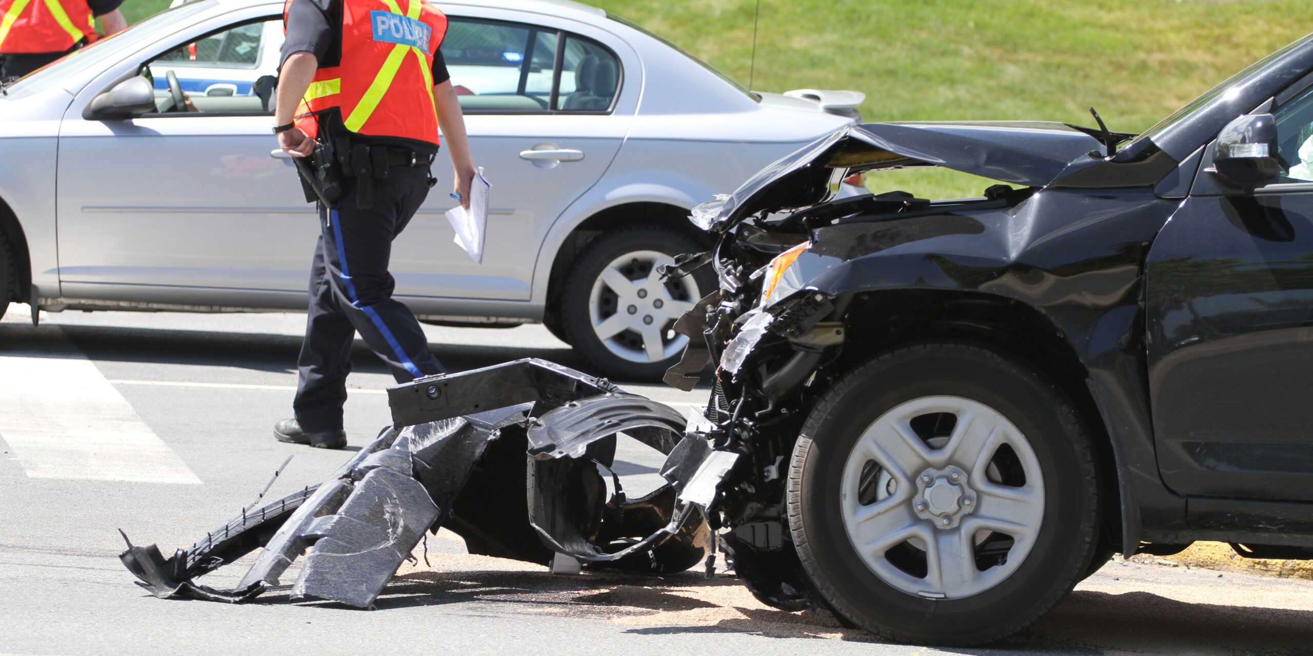 5 Signs You Need a Lawyer After an Uber or Lyft Accident